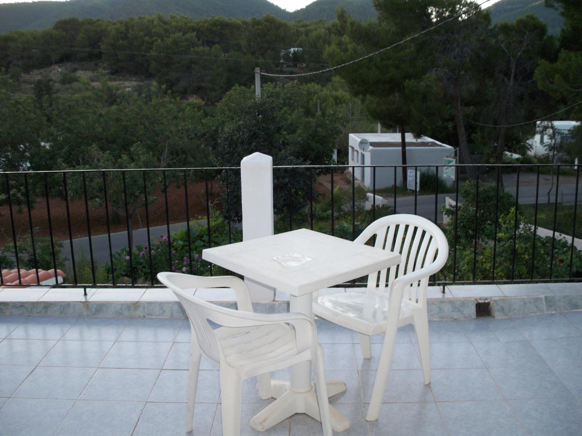 Pension Las Tres Golondrinas Playa DPlaya Des Figueral Exteriör bild